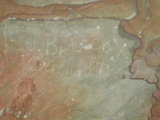 3CN0020_66 - Petroglyph