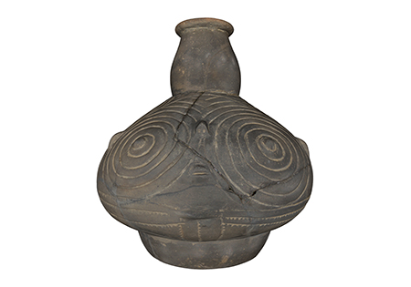 Human Effigy Bottle. Incised/engraved/appliqued bottle, shell- and grog-tempered pottery. Caddo (historic), 1600-1700 Upper Tisdale site (3HS98). Hodges 77-1 / 21-136.