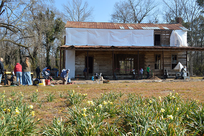 March 21-25, the UAM Research Station is hosting a Spring Break Dig at the Taylor House, the 1840s plantation in Drew County. The weeklong excavations will focus on the original location of the smokehouse and other outbuildings. Volunteers are welcome.