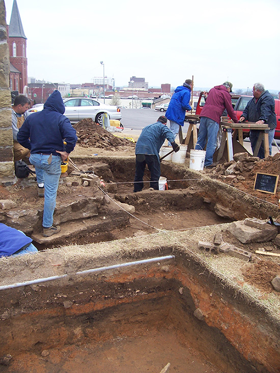 Excavations at St. Anne’s Convent of the Sisters of Mercy in Fort Smith, 2004.