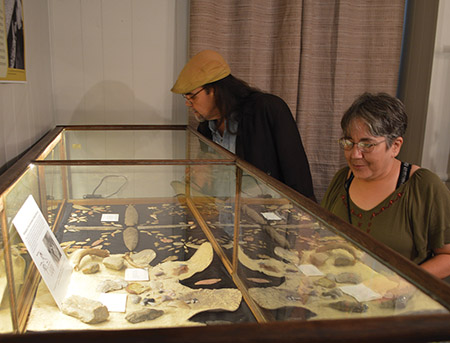 Tunican Chapter members, Cheri and Russ Miller, looking at the flintknapping display, reorganized with help from Jodi Barnes (ARAS-UAM), at the Drew County Historical Museum. ARAS-UAM photo DSC_0096. Tunican Chapter members, Cheri and Russ Miller, looking at the flintknapping display, reorganized with help from Jodi Barnes (ARAS-UAM), at the Drew County Historical Museum. ARAS-UAM photo DSC_0096.