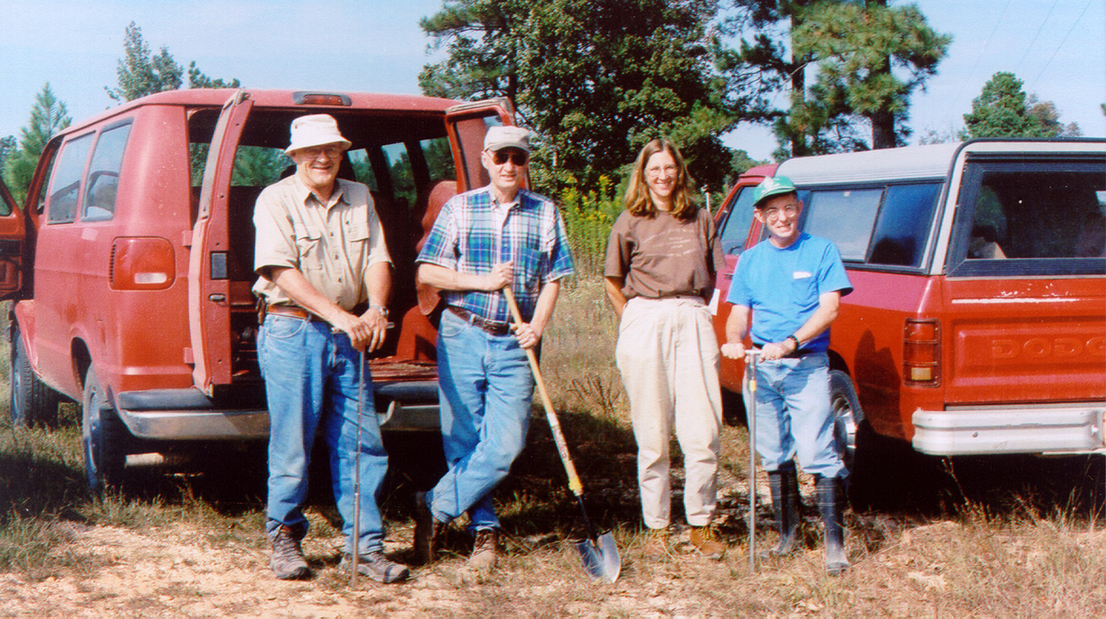 Frank, Marvin Jeter, Mary Beth Trubitt, and John House: “Borderlands Project” team, 2005.